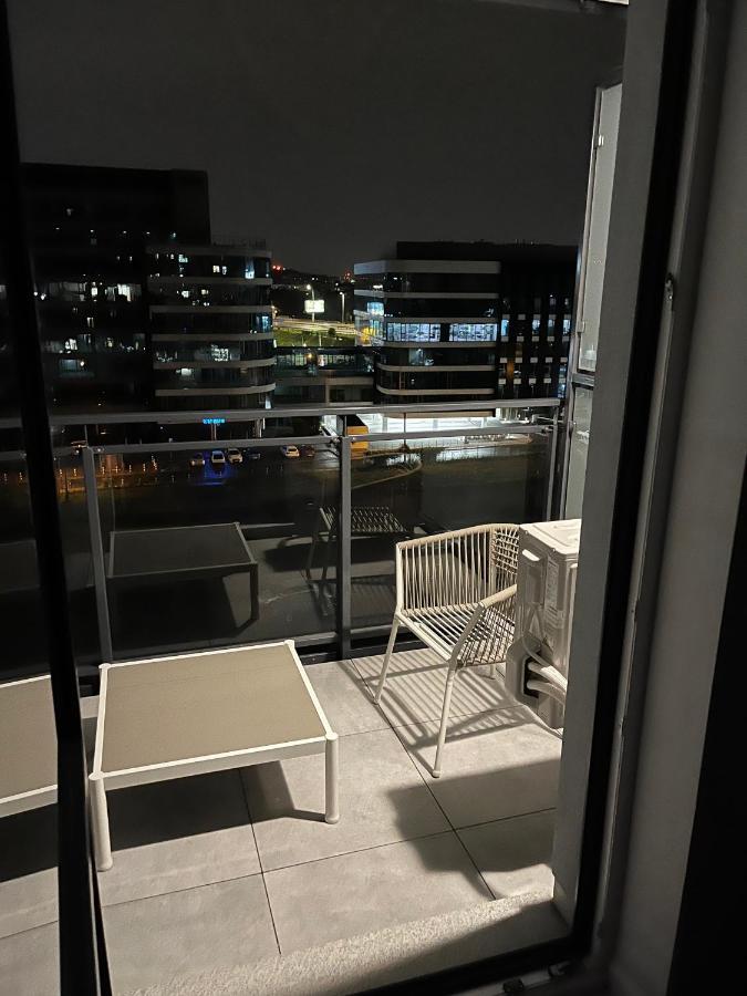 Warsaw Home Suites Exteriör bild