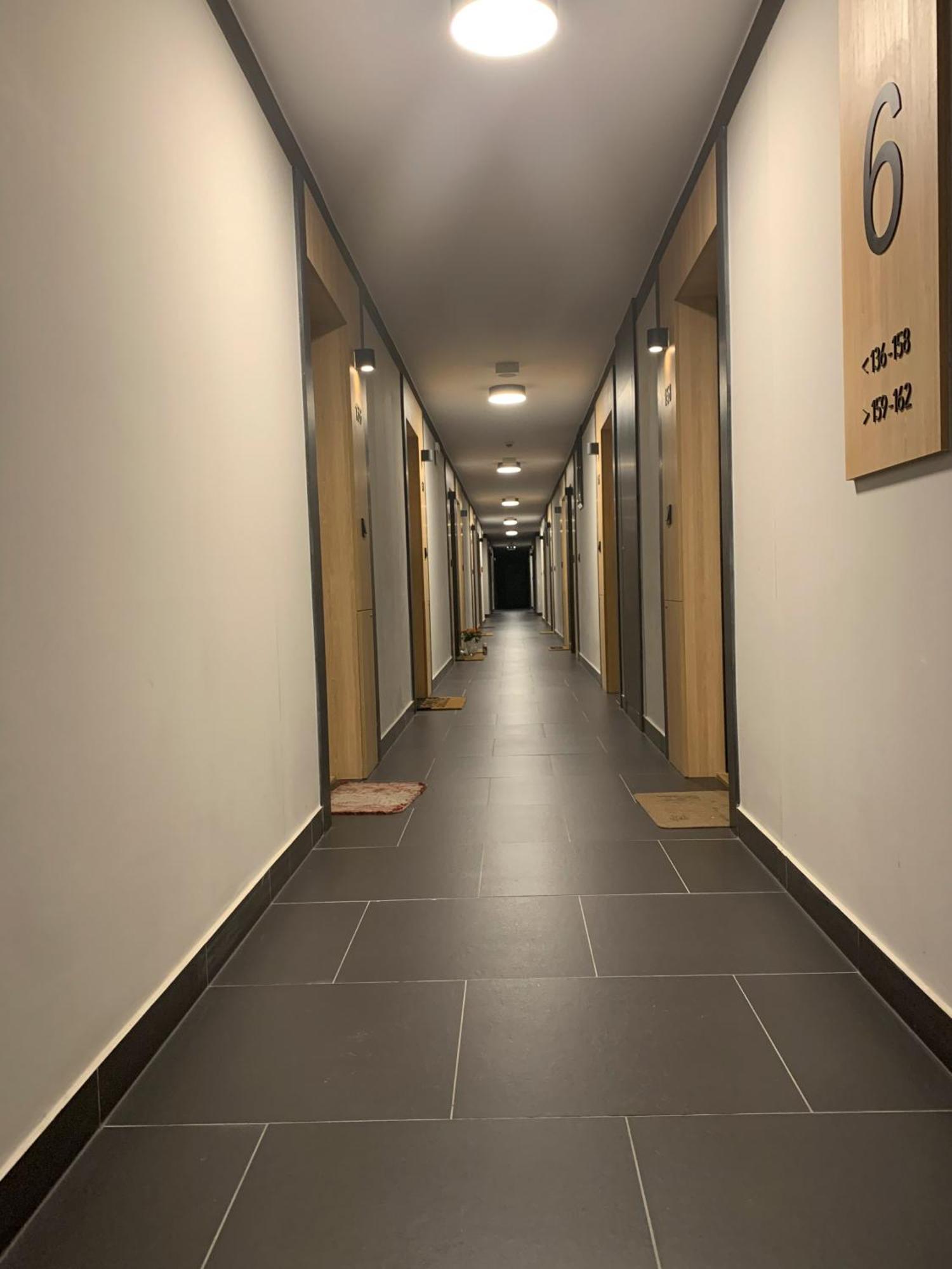 Warsaw Home Suites Exteriör bild