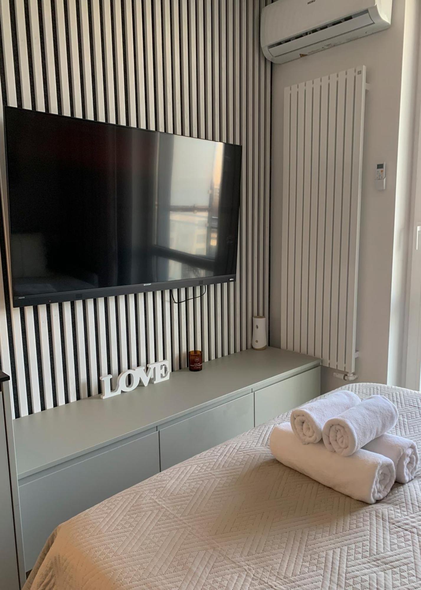 Warsaw Home Suites Exteriör bild
