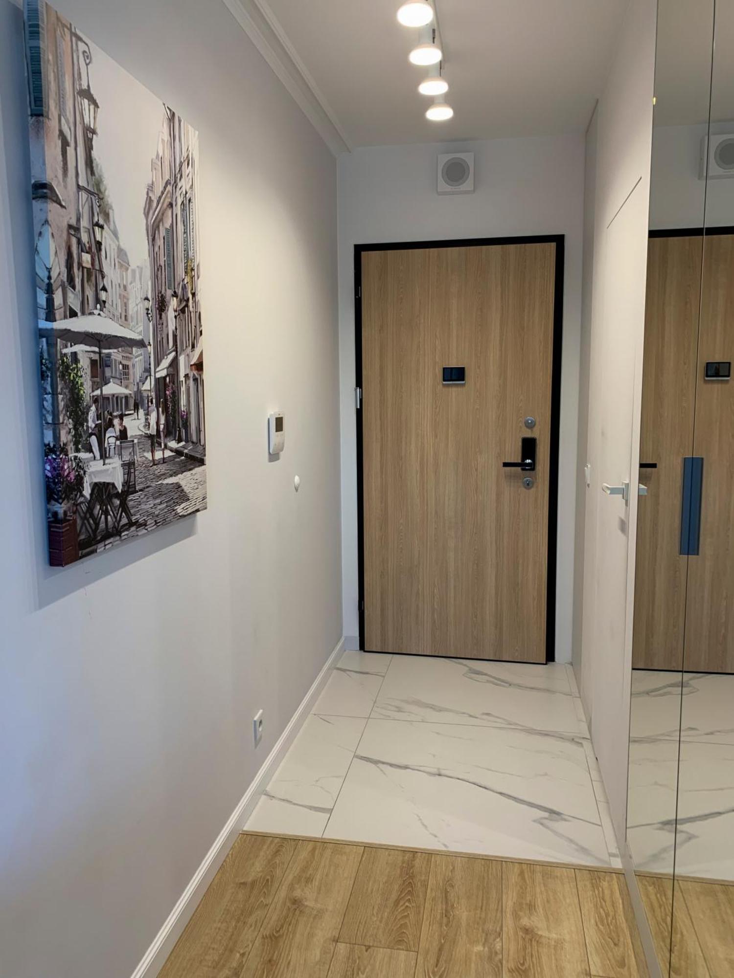 Warsaw Home Suites Exteriör bild